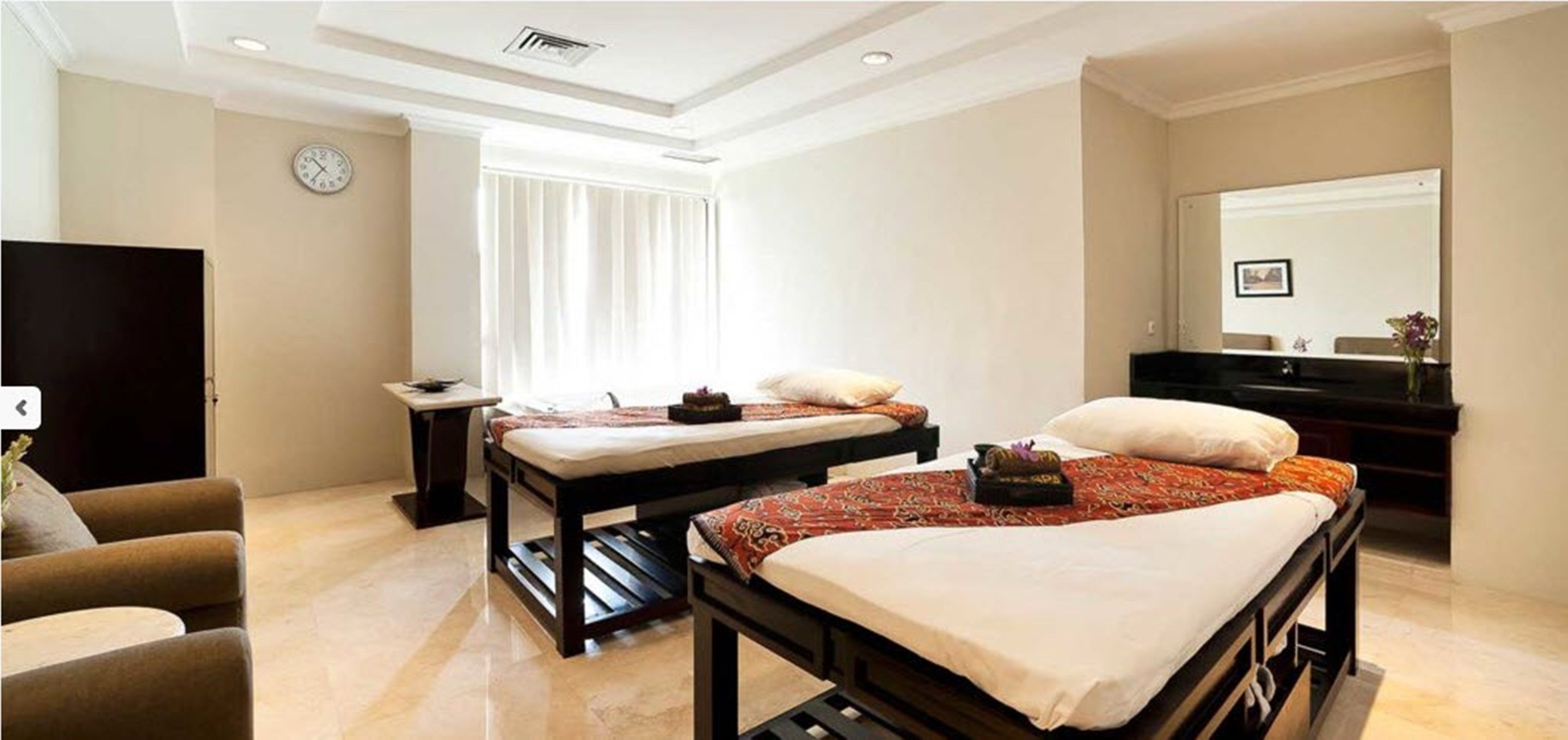 Foto - Royal Kuningan