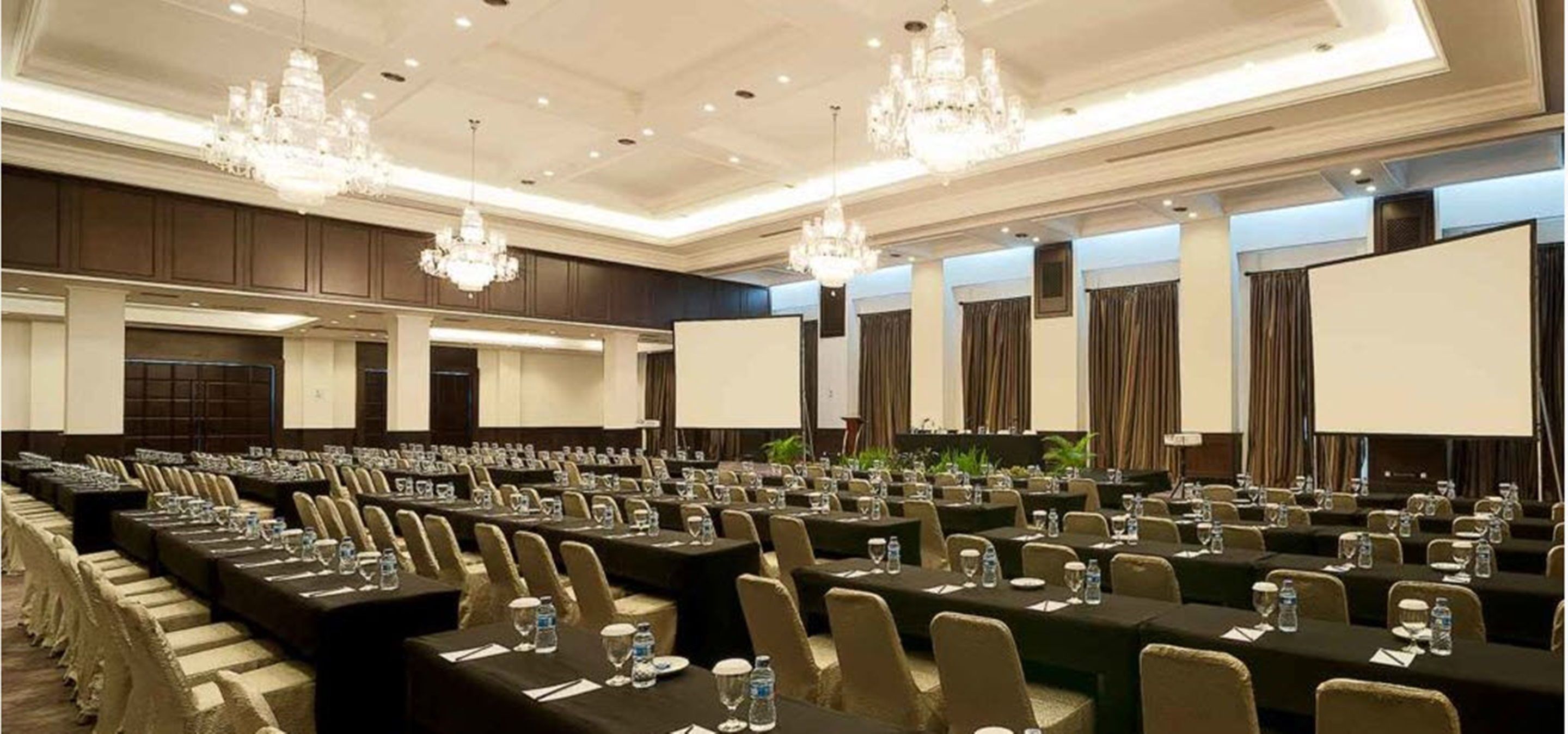 Foto - Royal Kuningan