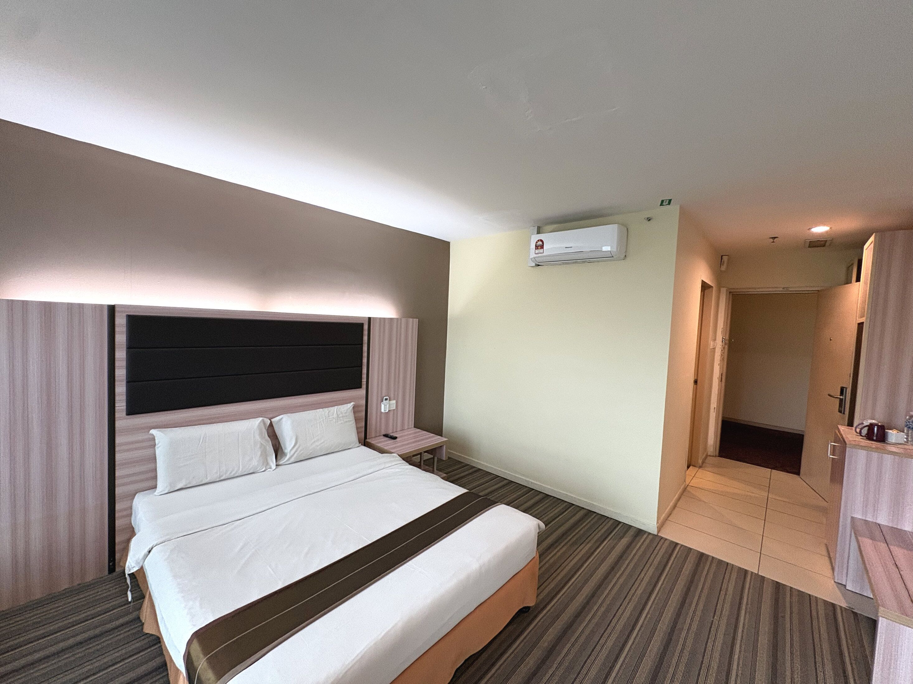 Photo - Palette Kota Kinabalu Near by Imago Shopping Mall Formerly Zara's Boutique Hotel