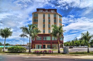 Front of property - Palette Kota Kinabalu Near by Imago Shopping Mall Formerly Zara's Boutique Hotel (Kota Kinabalu)