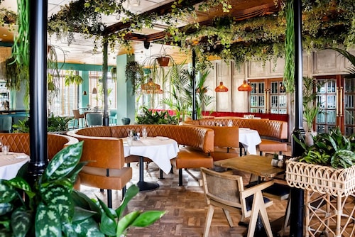 City Hotel Haarhuis - World Hotels Crafted Collections