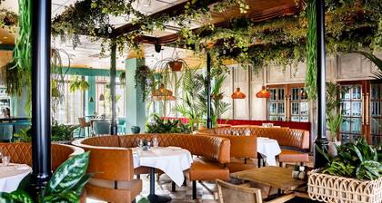 City Hotel Haarhuis - World Hotels Crafted Collections