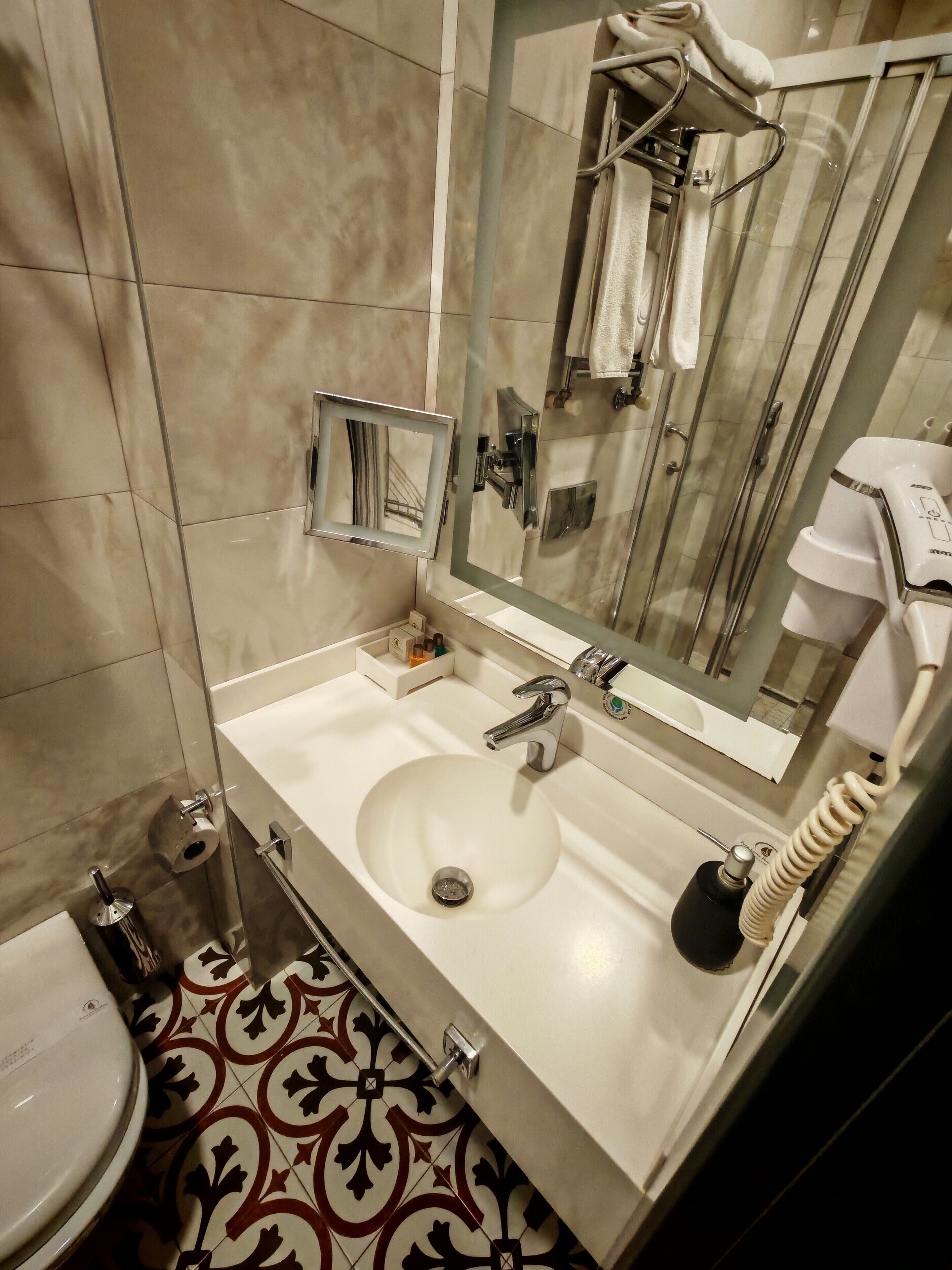 Photo - Pera Luna Residence