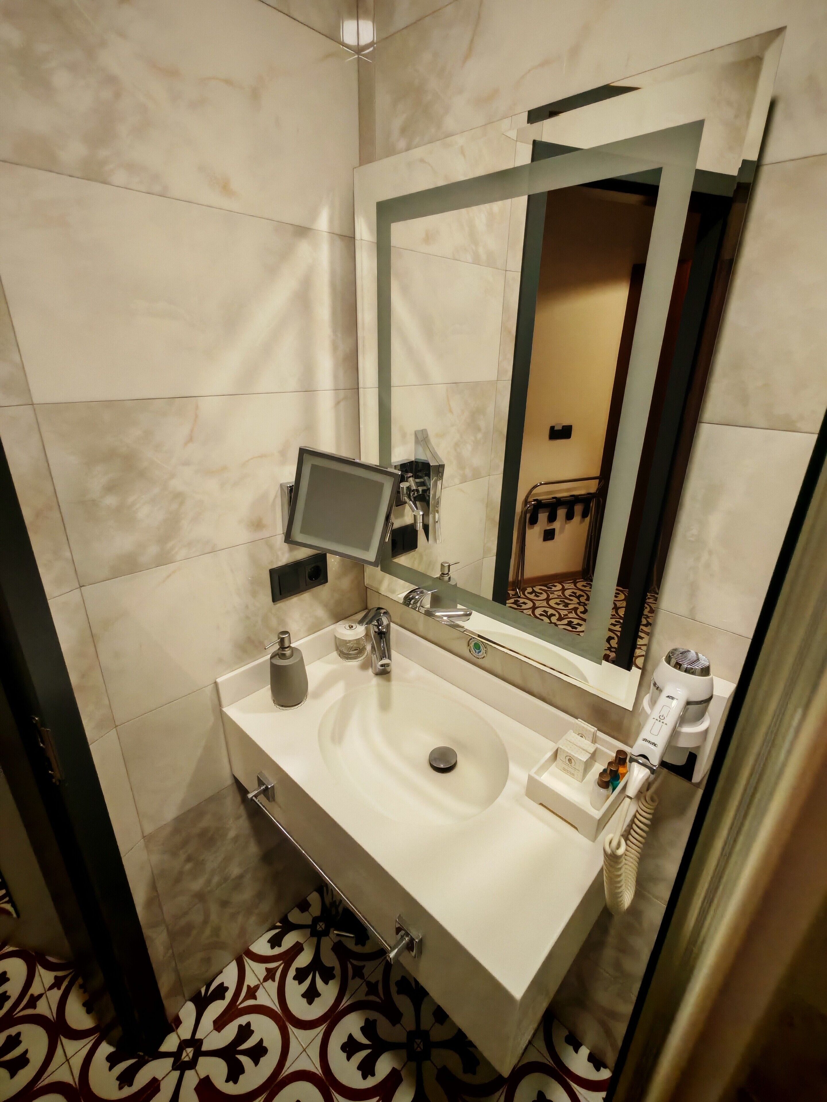 Photo - Pera Luna Residence