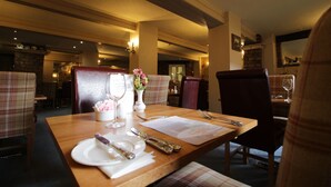 Full breakfast for a fee on weekends - Best Western Kilima Hotel (York)