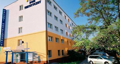 Trio Hostel