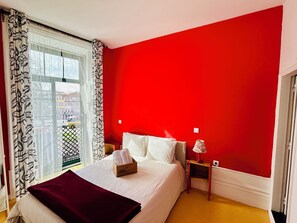 Double Room, Garden View | Blackout curtains, iron/ironing board, free WiFi, bed sheets - Wine Hostel (Porto)