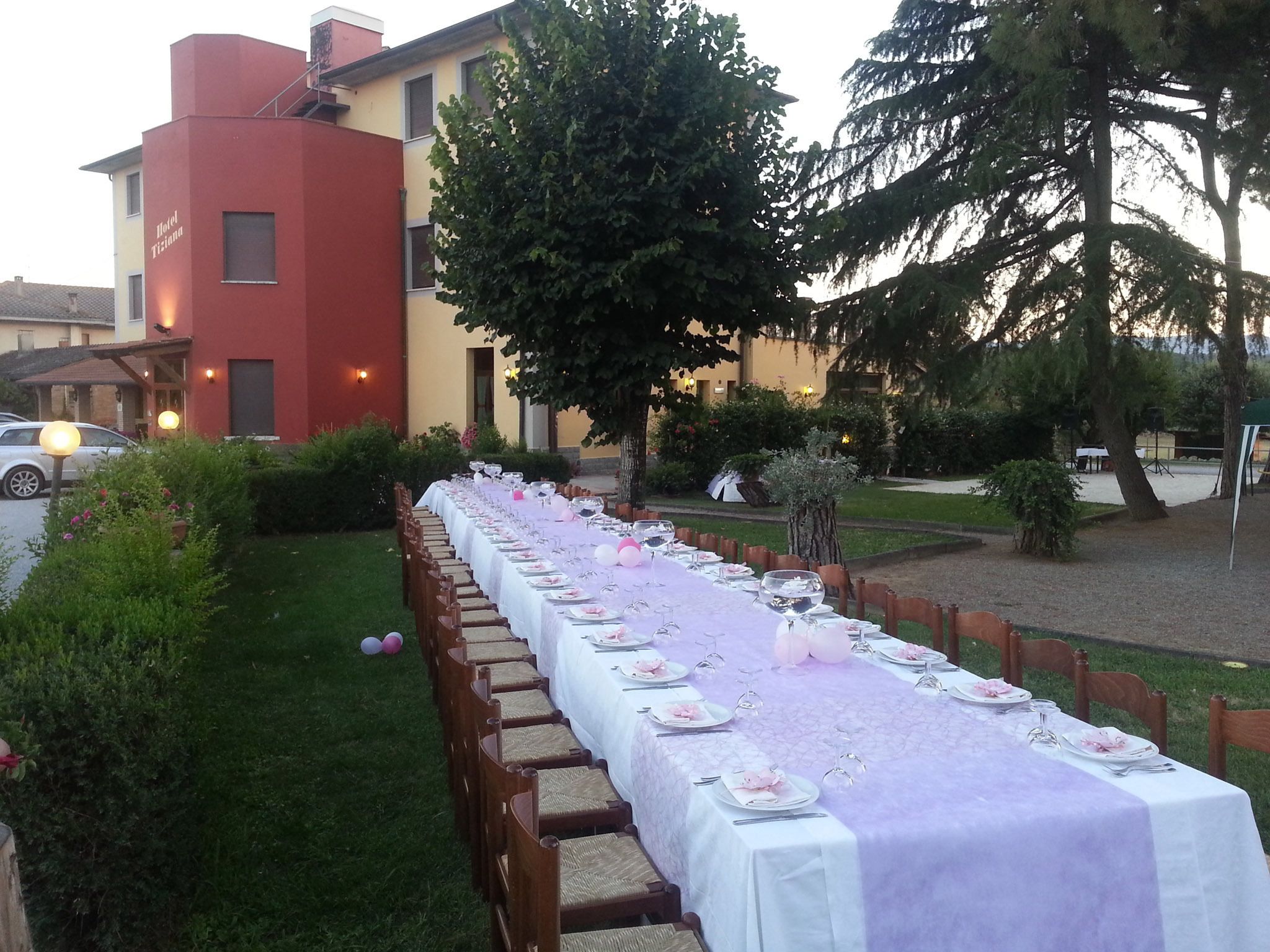 outdoor banquet area