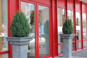 Property entrance - Wiking Hotel (Henstedt-Ulzburg)