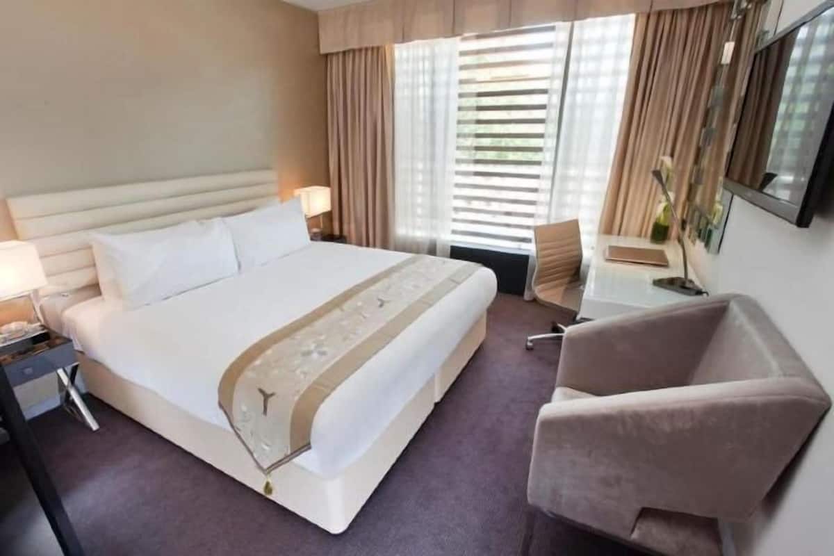 Ropa de cama de alta calidad y minibar