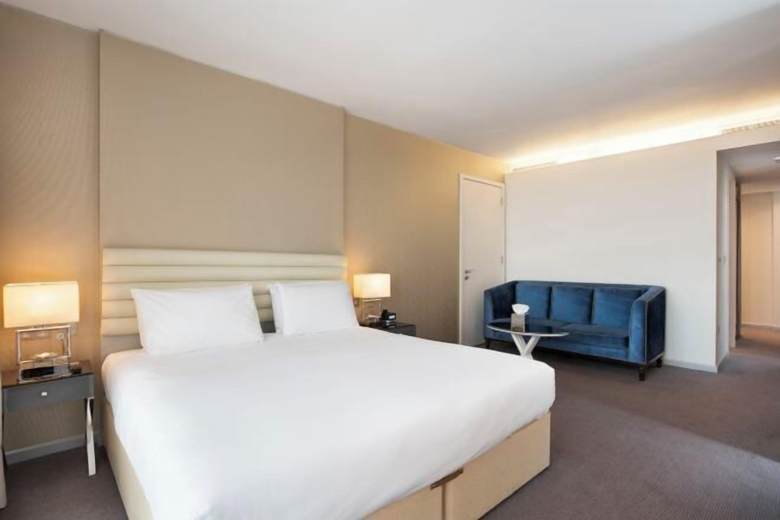 Premium bedding, minibar, in-room safe, desk