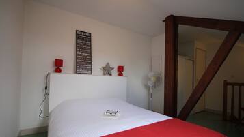 2 bedrooms, soundproofing