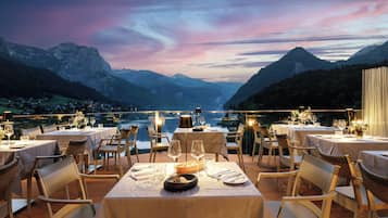 2 Restaurants; Frühstück, Mittagessen und Abendessen werden serviert