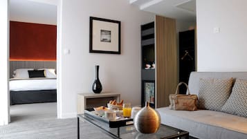 Literie de qualité supérieure, coffres-forts dans les chambres, bureau