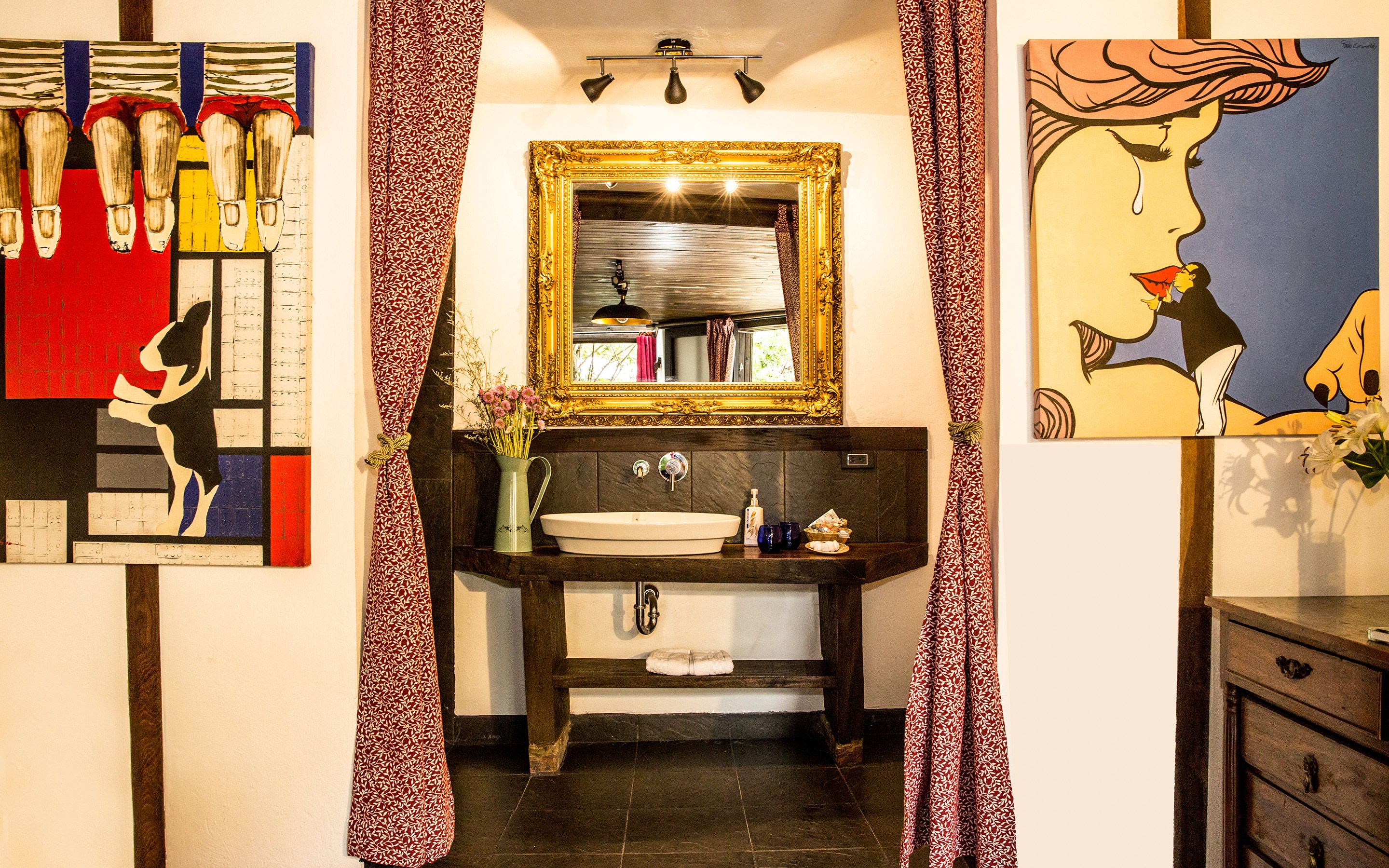 deluxe room | bathroom | shower, rainfall showerhead, free toiletries, hair dryer