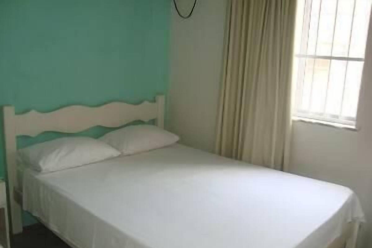 Minibar, bed sheets