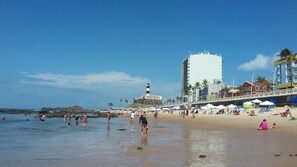 Beach nearby - Pousada Marcos (Salvador)