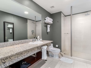 1 bedroom, premium bedding, pillow-top beds, in-room safe - Novotel Panama City (Panama City)