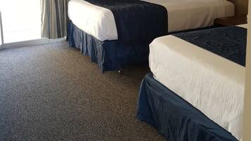 Standard Room, 2 Full Size Beds | Vue de la chambre