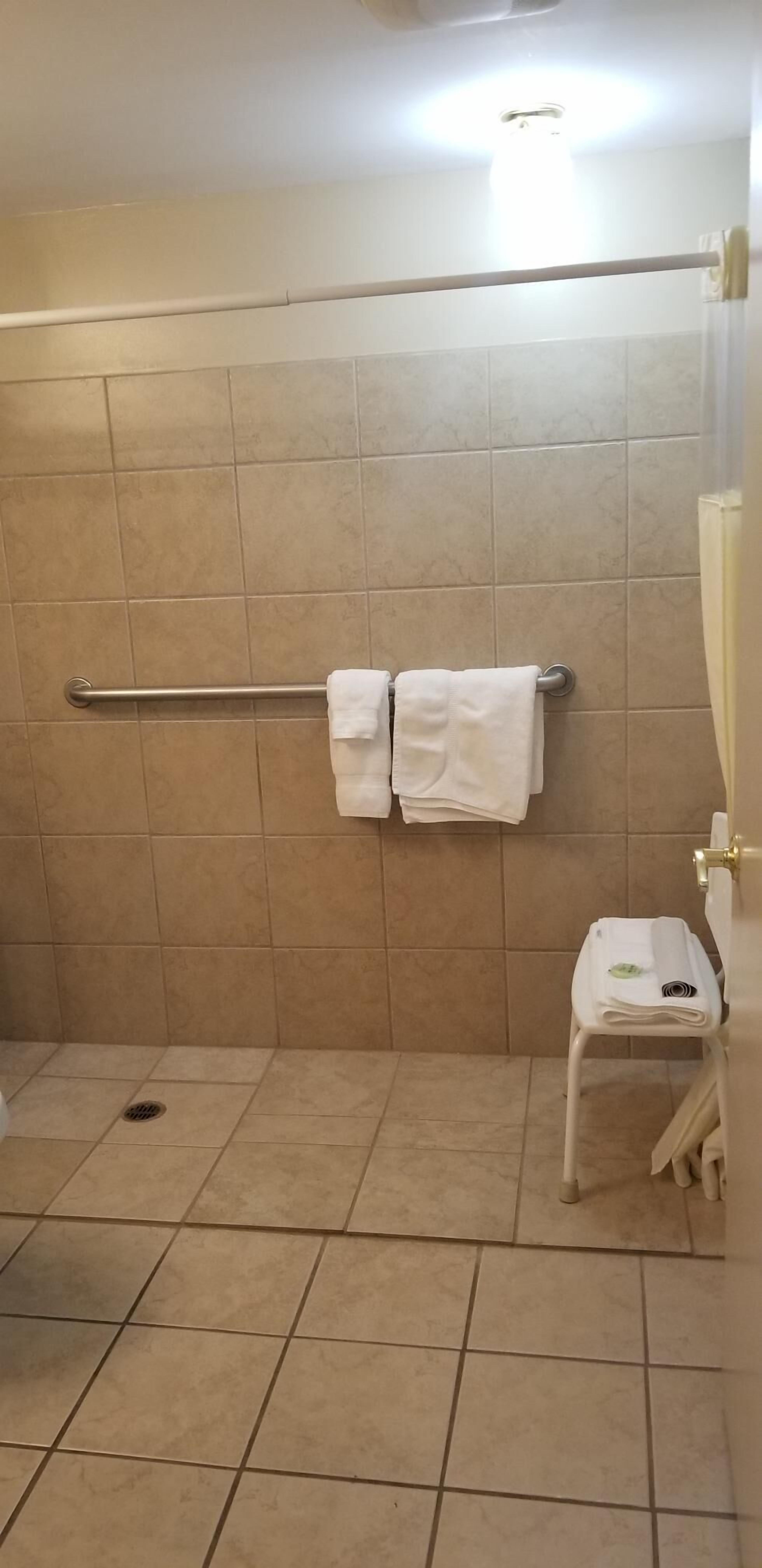 Photo - Lake Powell Canyon Inn