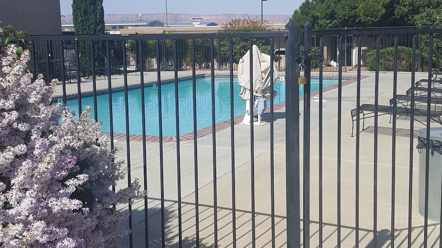 Lake Powell Canyon Inn