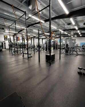 Gym - The Wesley Hotel (Page)