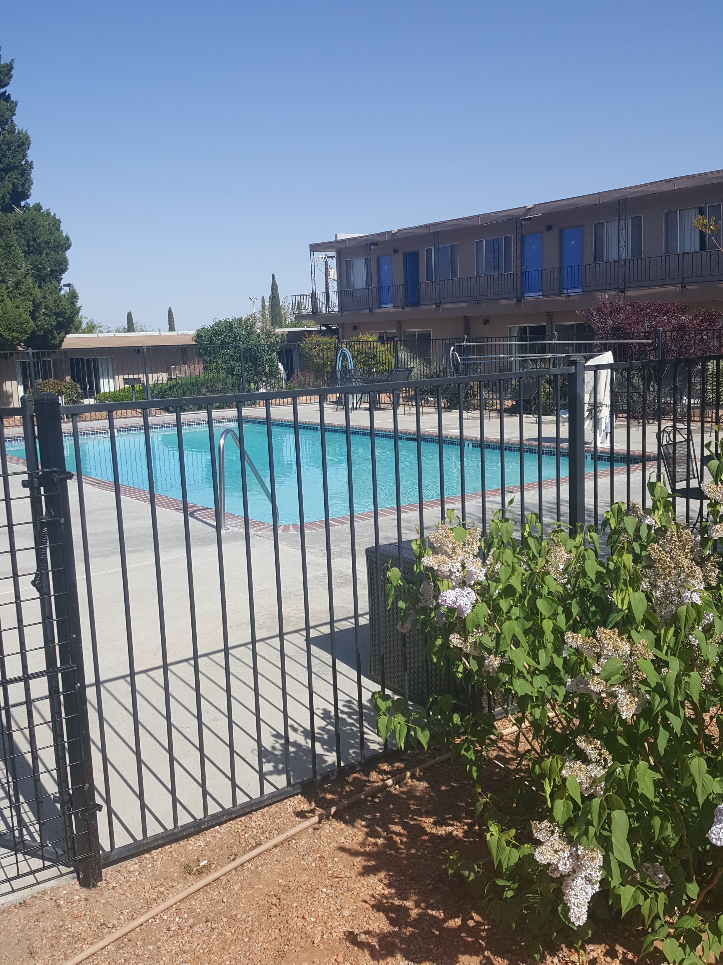 Photo - Lake Powell Canyon Inn