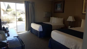 Standard Room, 2 Full Size Beds | Θέα από το δωμάτιο