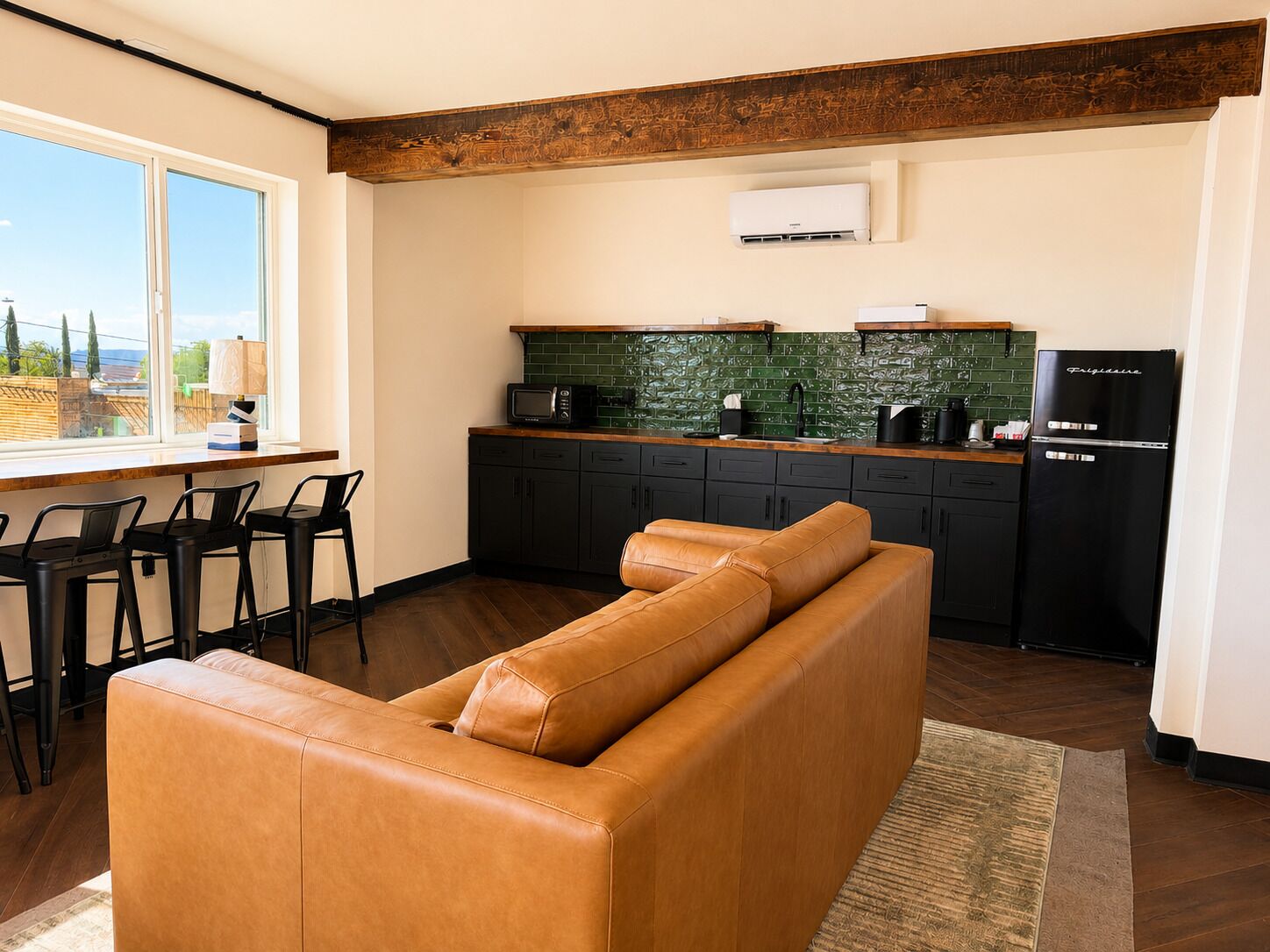 Suite, Mountain View | Living area