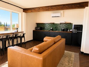 Suite, Mountain View | Living area - The Wesley Hotel (Page)