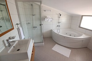 Hair dryer, towels