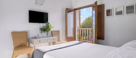 Economy kamer | Italiaanse Frette-lakens, donsdekens, bedden met traagschuimmatrassen