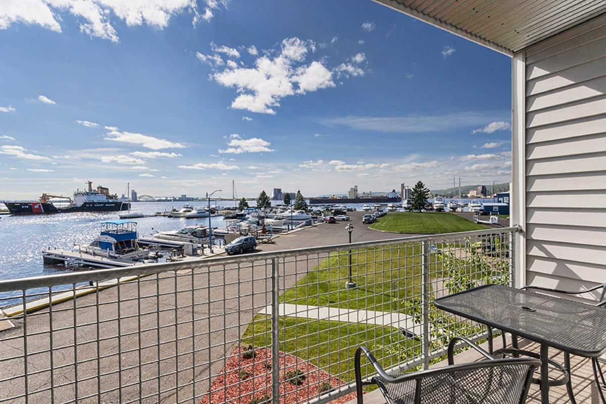 room, 2 queen beds, harbour view | balcony view