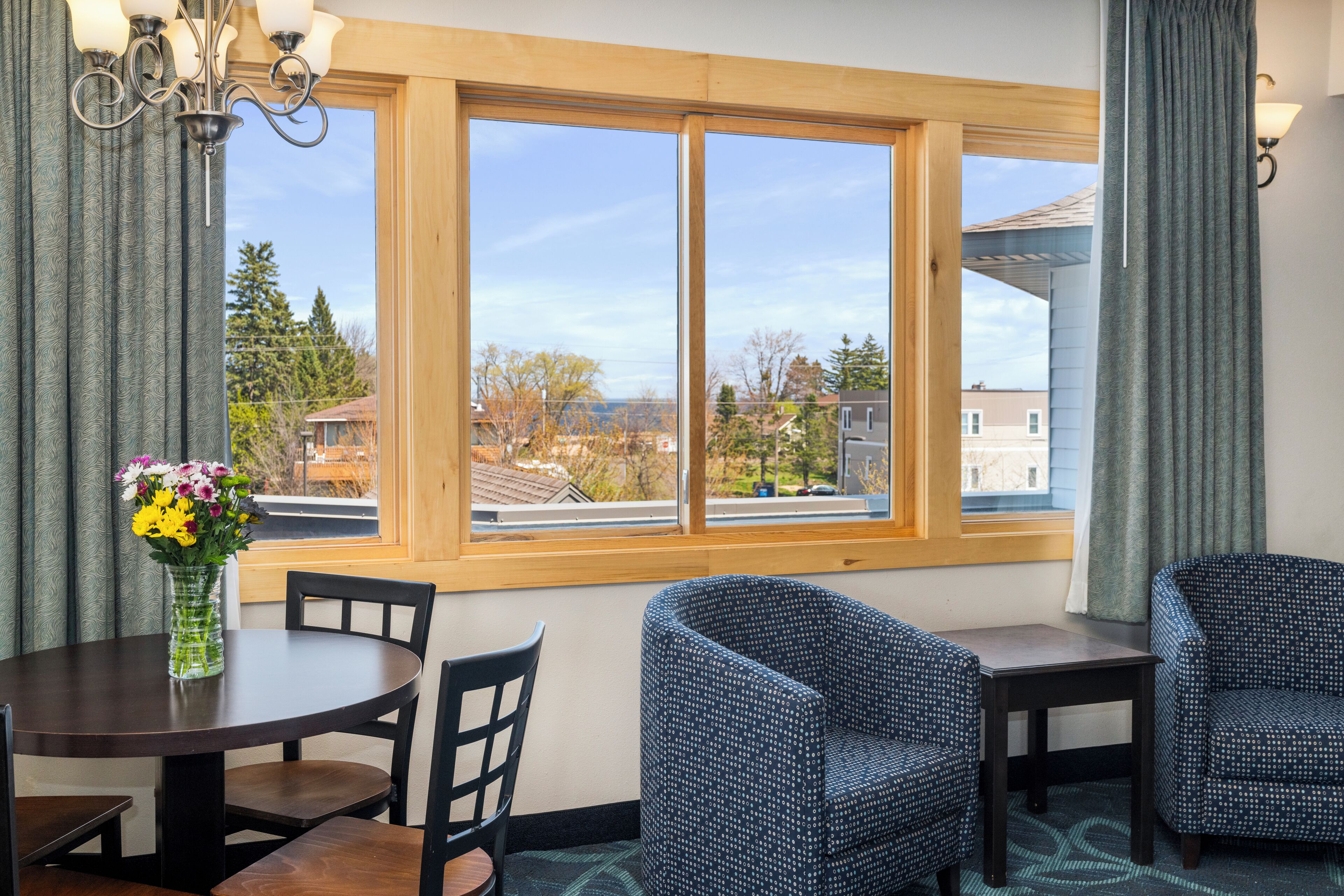 39-inch led tv with satellite channels, tv