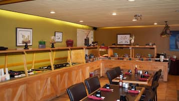 Ze serveren er ontbijt, lunch, diner en brunch