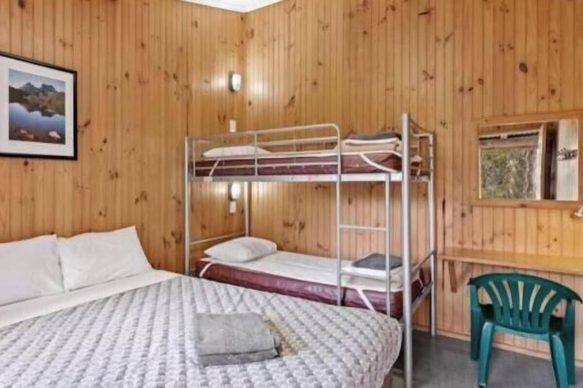 Blackout drapes, bed sheets