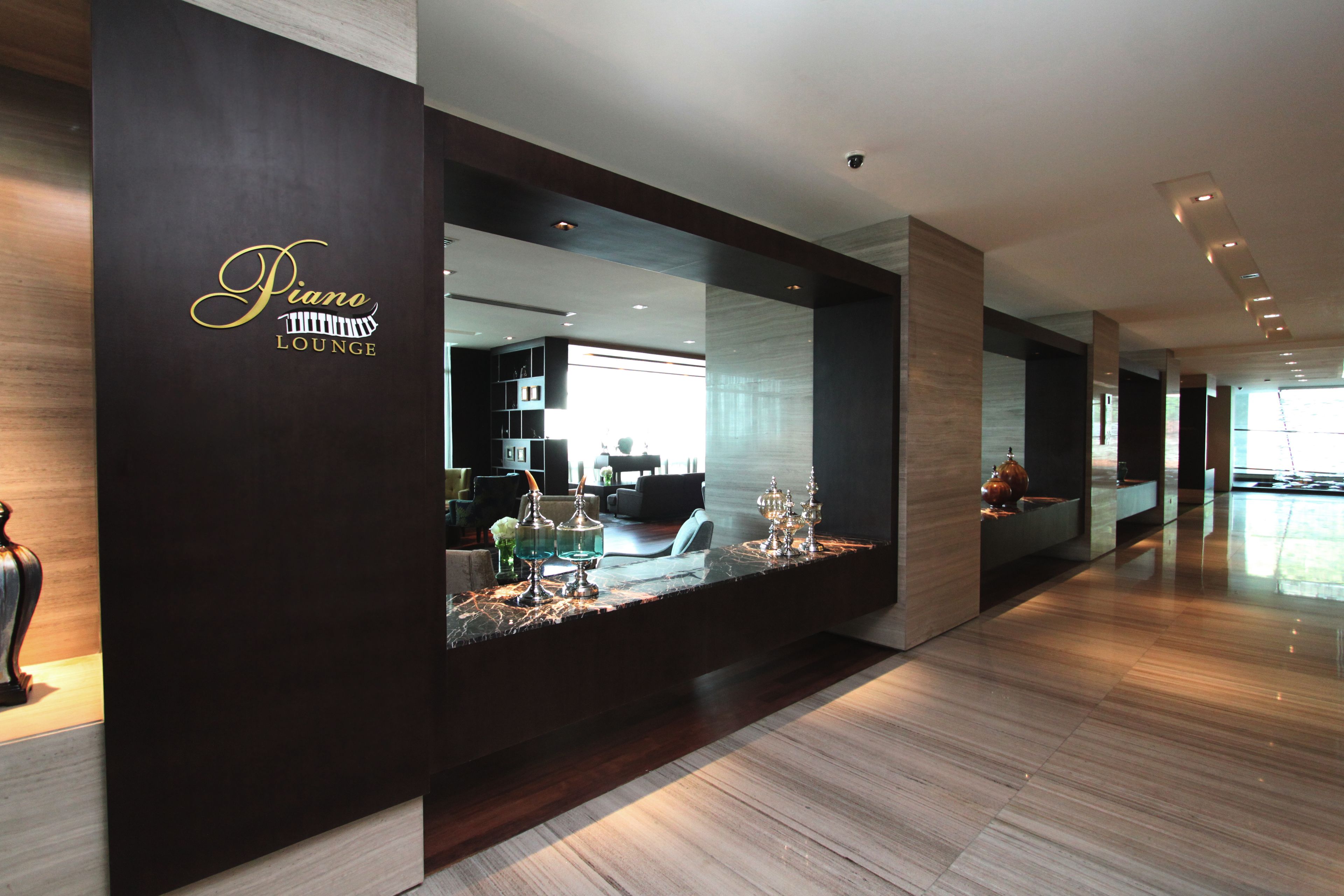 in-room safe, blackout curtains, iron/ironing board