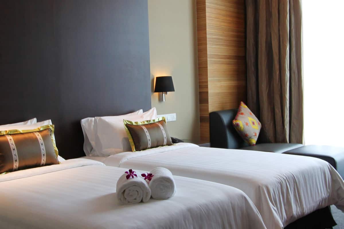 in-room safe, blackout curtains, iron/ironing board