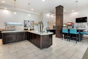 Free daily buffet breakfast - Staybridge Suites St. Petersburg Downtown by IHG (St. Petersburg)