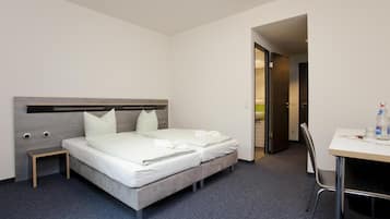 Bureau, rideaux occultants, Wi-Fi gratuit