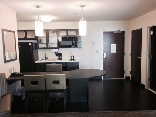 Candlewood Suites Youngstown West - Austintown by IHG