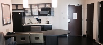 Candlewood Suites Youngstown West - Austintown by IHG