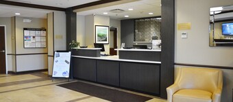 Candlewood Suites Youngstown W I-80 Niles Area by IHG