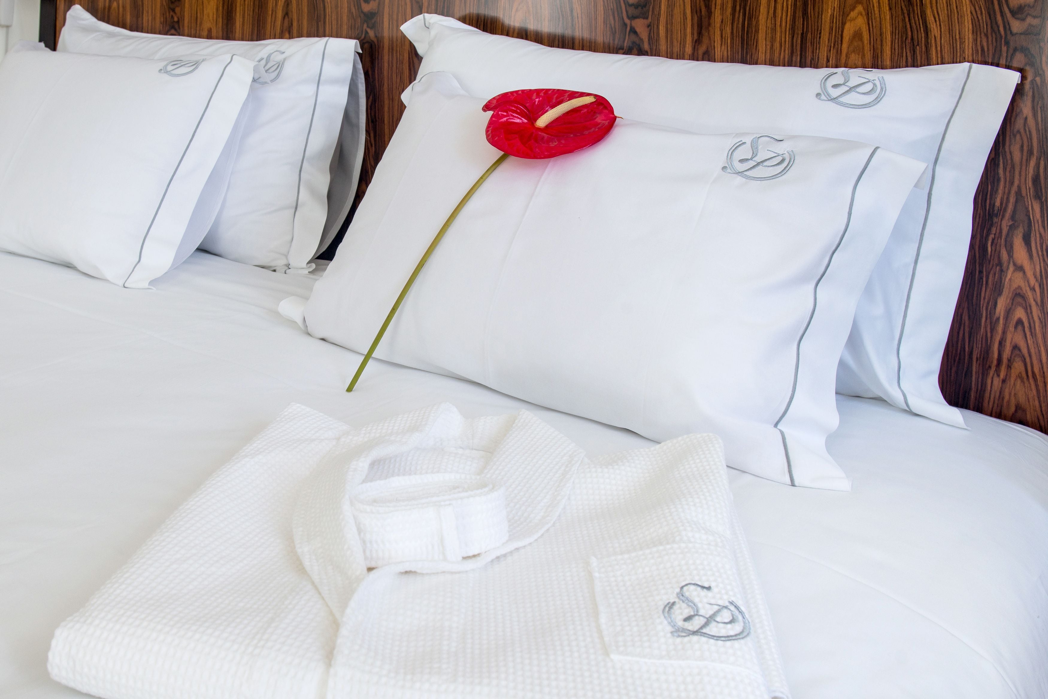 down duvets, memory-foam beds, minibar, in-room safe