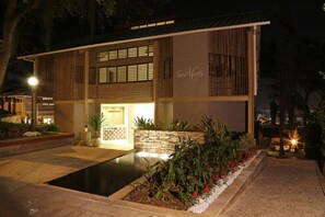 Fachada da propriedade