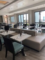 Daily cooked-to-order breakfast (USD 20 per person)