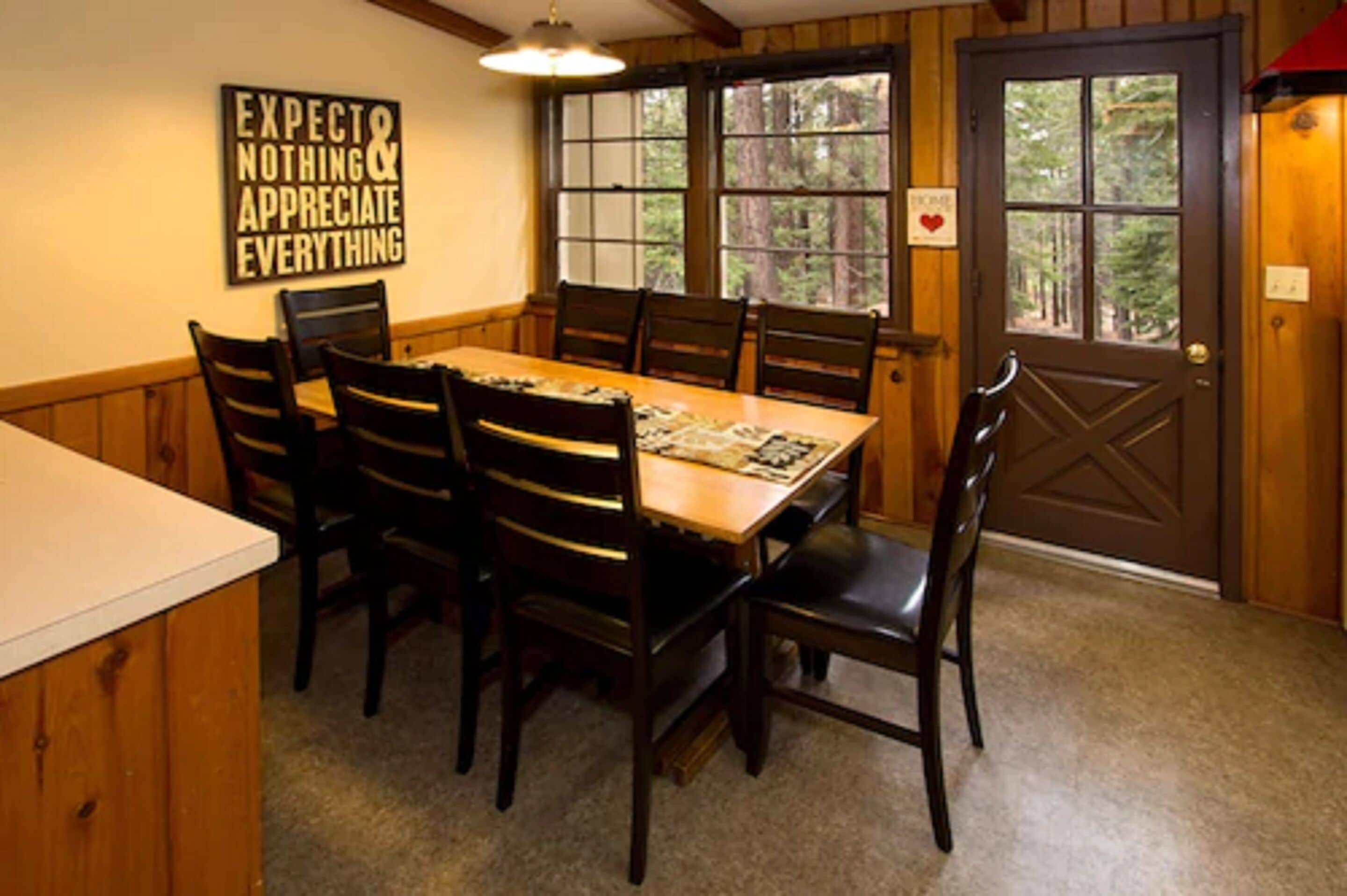 Chalet, 2 Bedrooms | In-room dining