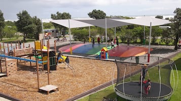 Children’s play area – outdoor