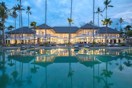 Exterior. The Sanchaya