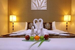 Rollaway beds, free WiFi